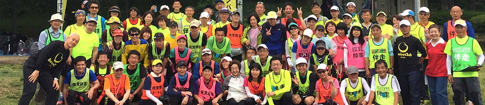 サッキーさん米寿のお祝いに、バンバン楽団の演奏写真